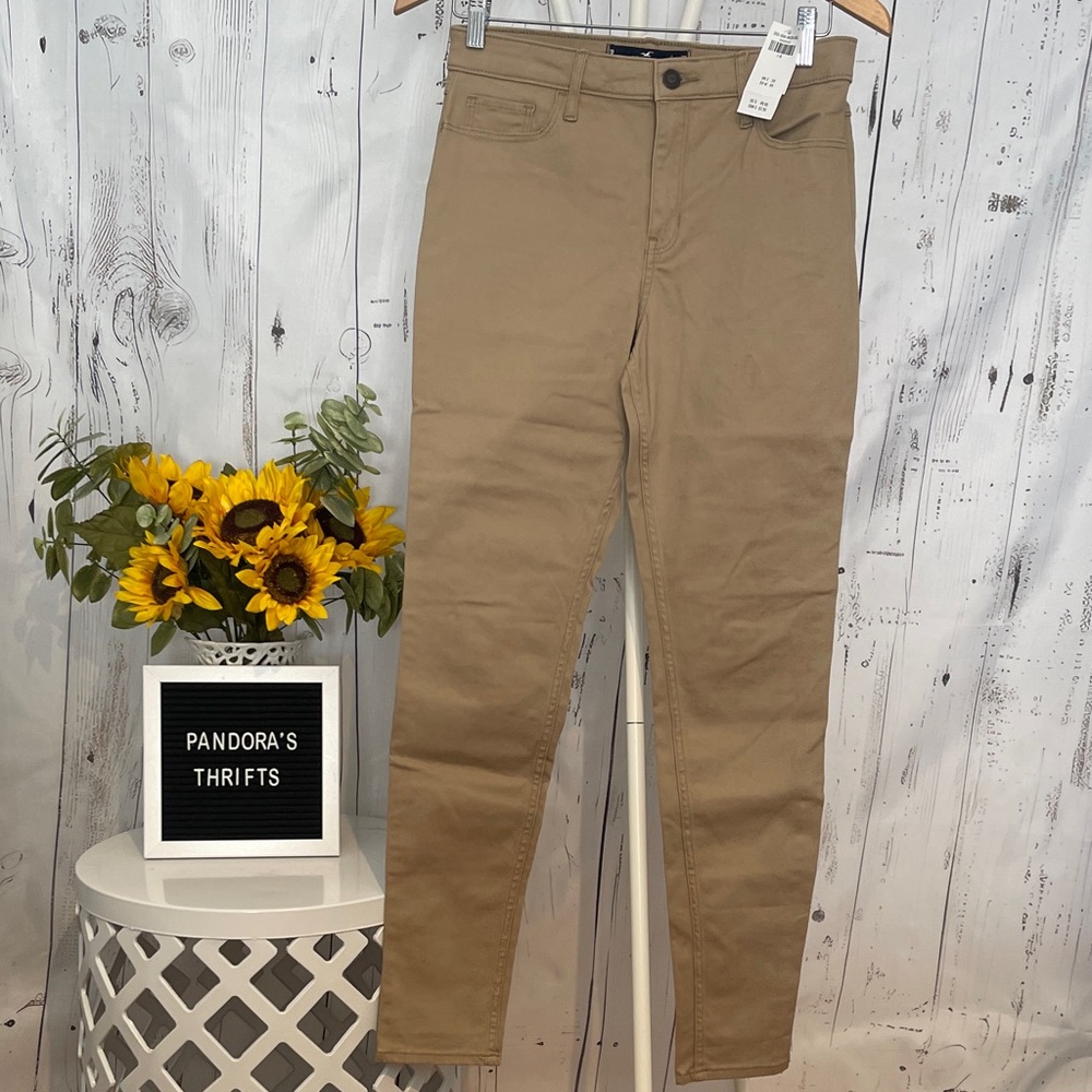 Hollister Classic Stretch Khaki Pants Size 28x30 NWT